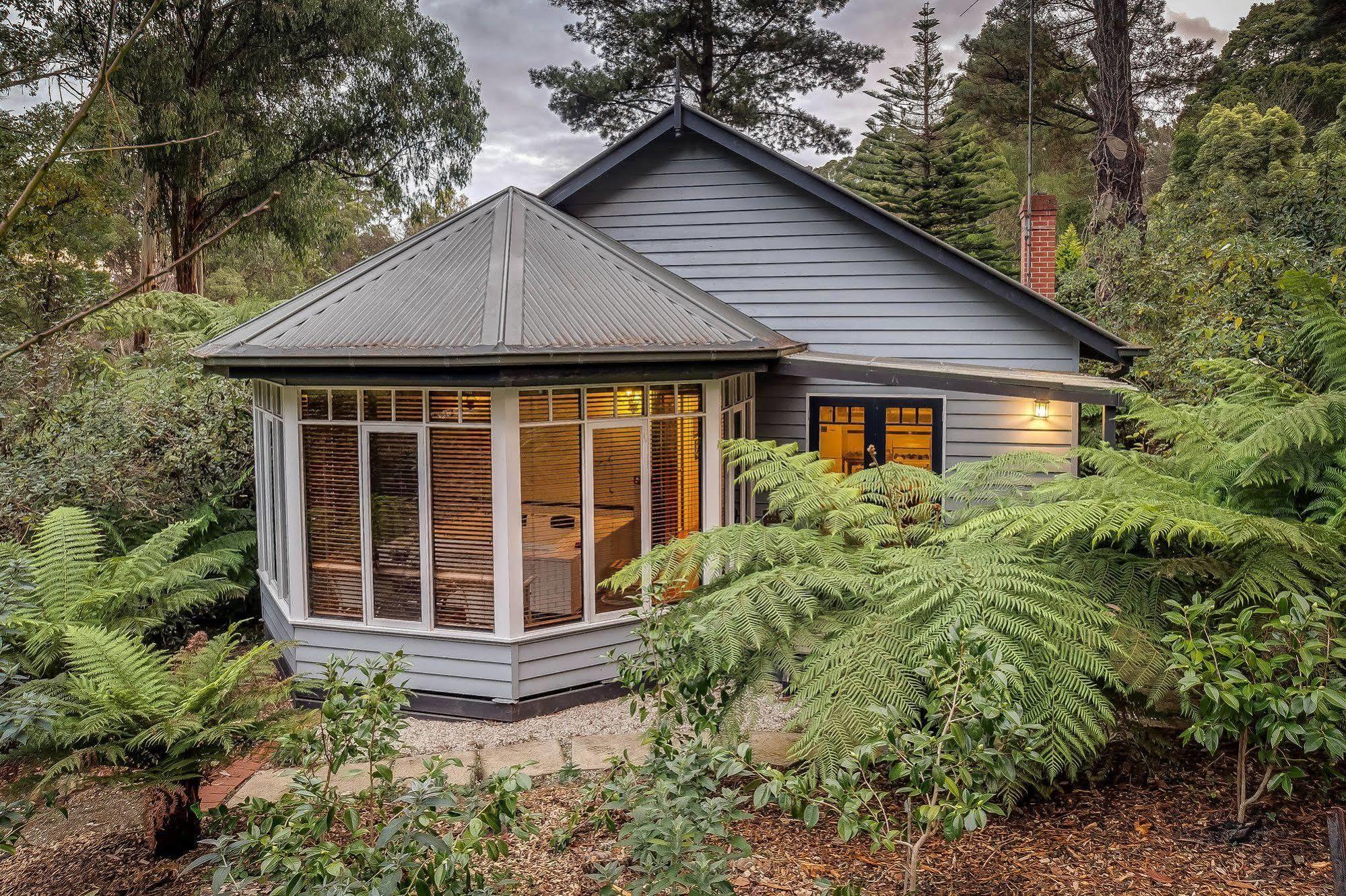 Fern Falls Cottages - Garden Cottage Mount Dandenong Eksteriør billede